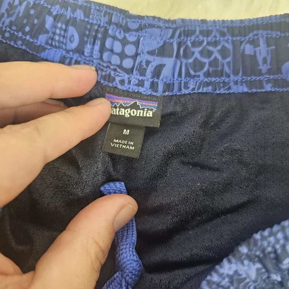 Patagonia Baggies Shorts Boys Size Medium McQuail/Imperial Blue Swim Trunks